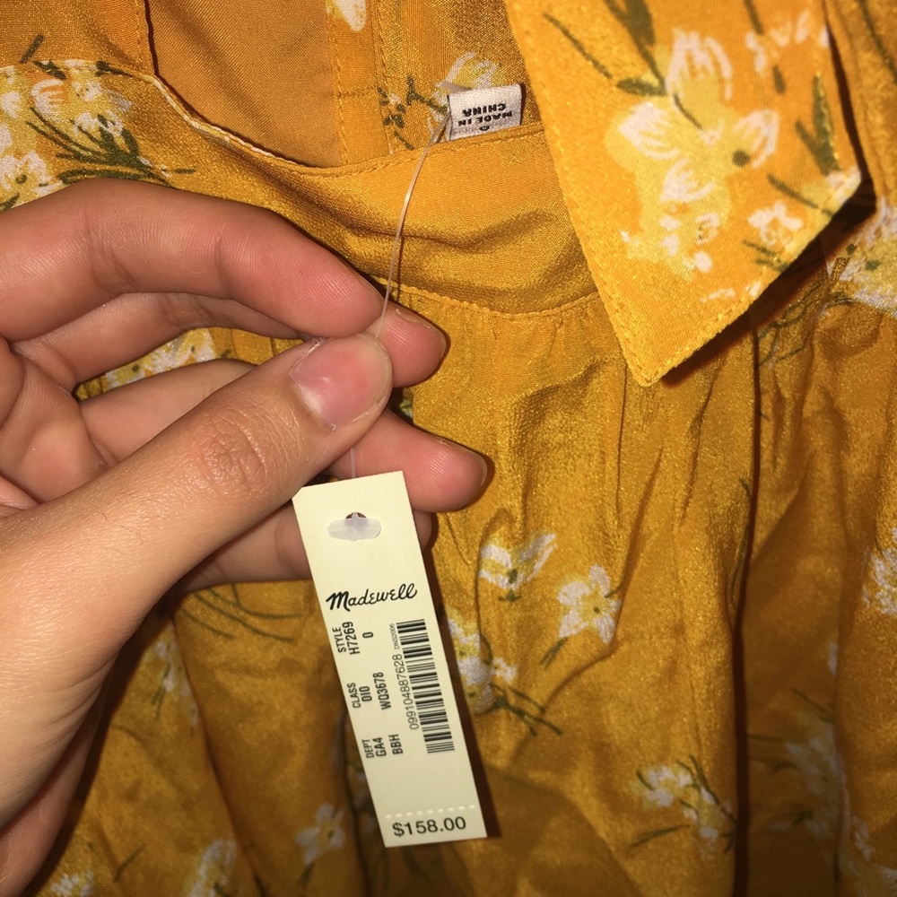 🆕🚫SOLD🔥Madewell 💯% silk 🔥front button dress - Picture 5 of 5